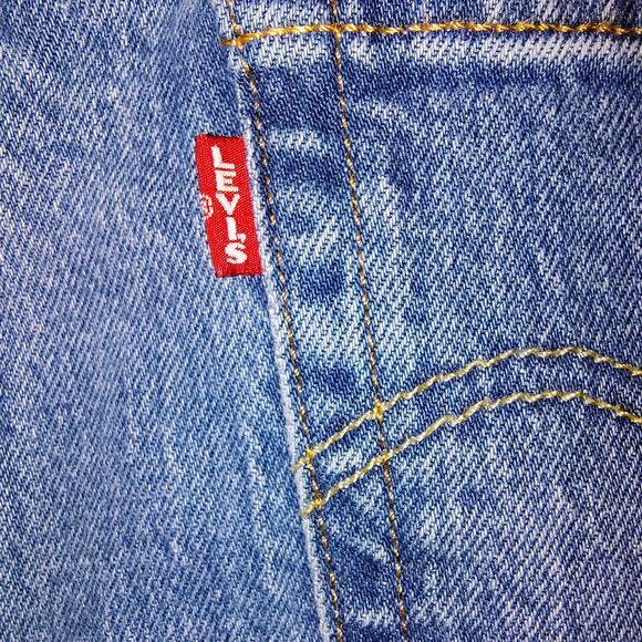 Levi’s 501 Premium Straight Jeans – Women’s Size 27x28, Medium Blue Wash - Picture 3 of 6